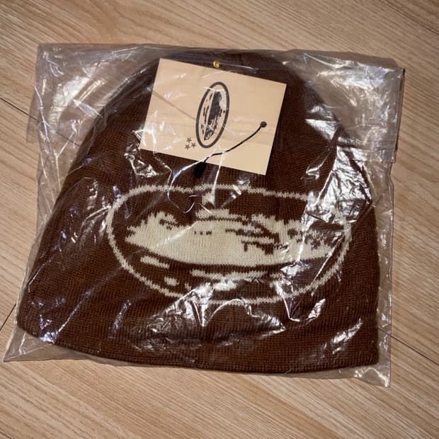 [새상품] 코르테이즈 비니 브라운 컬러