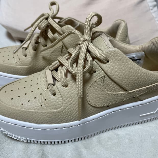 나이키 에어포스 1 세이지 로우 2 데저트 225