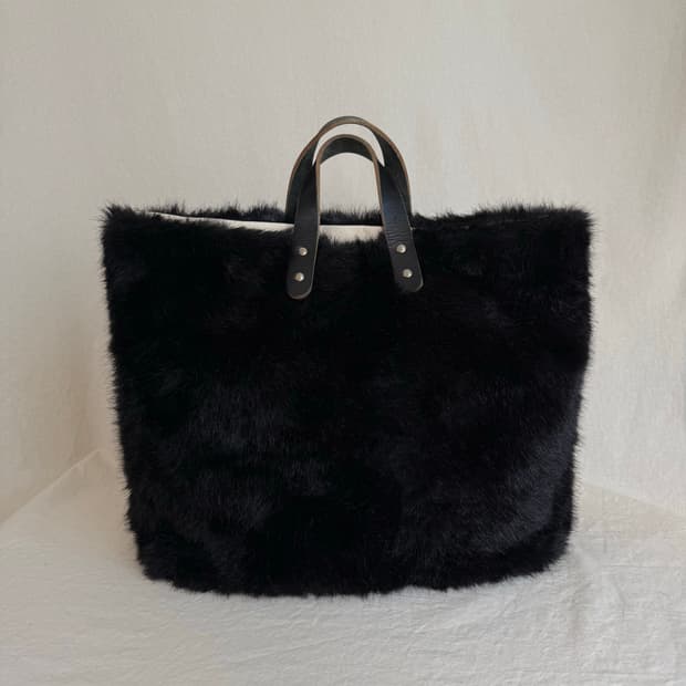 Tembea 빅사이즈 퍼 토트백