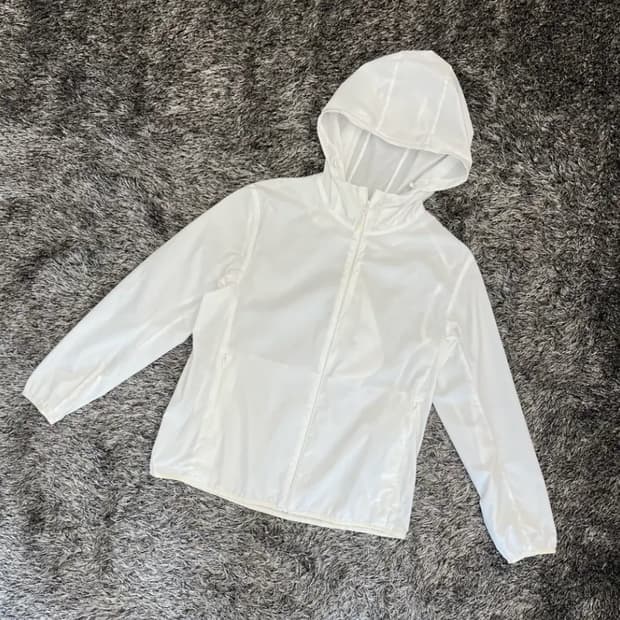 (새) 유니클로 여성 바람막이 (XL)