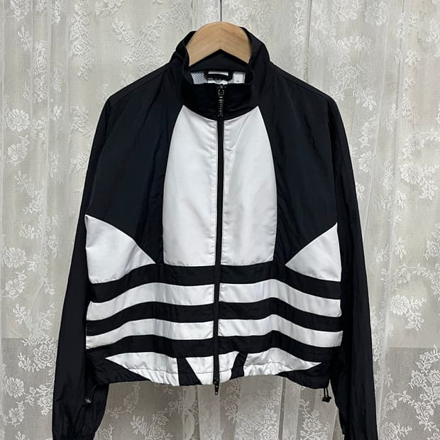 M) 아디다스 크롭 바람막이 자켓 블랙