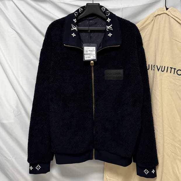 [미사용/2XL] 25FW 루이비통 레더패치 플리스 블루종 자켓