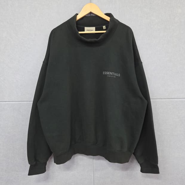 ESSENTIALS FEAR OF GOD 모크넥 맨투맨
