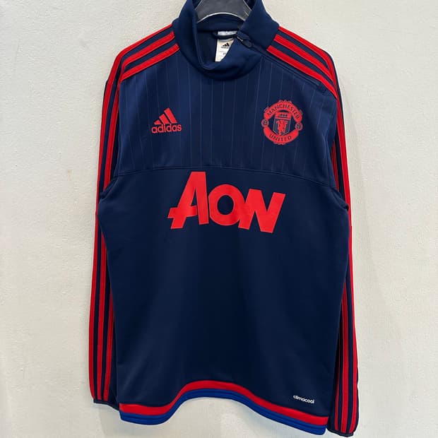 Adidas x manchester united uniform