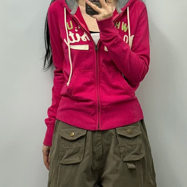 후아유 y2k 와투케 후드집업