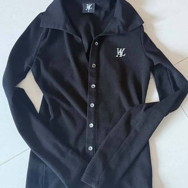 우알롱 슬림핏 셔츠