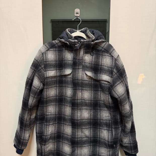 노스페이스 체크 패턴 반코트