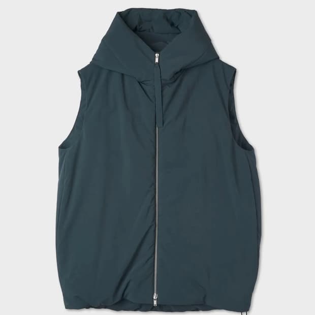 질샌더 패디드 후드 다운 베스트