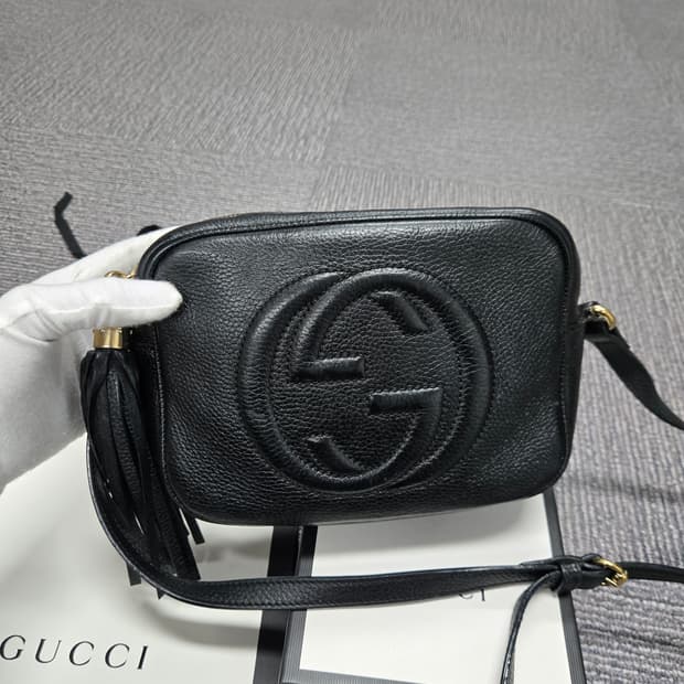 [특가][정품]구찌 디스코 테슬 크로스백