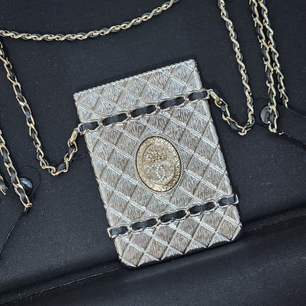 샤넬 정품 마트라세 체인목걸이 카드홀더 카드지갑 패스케이스