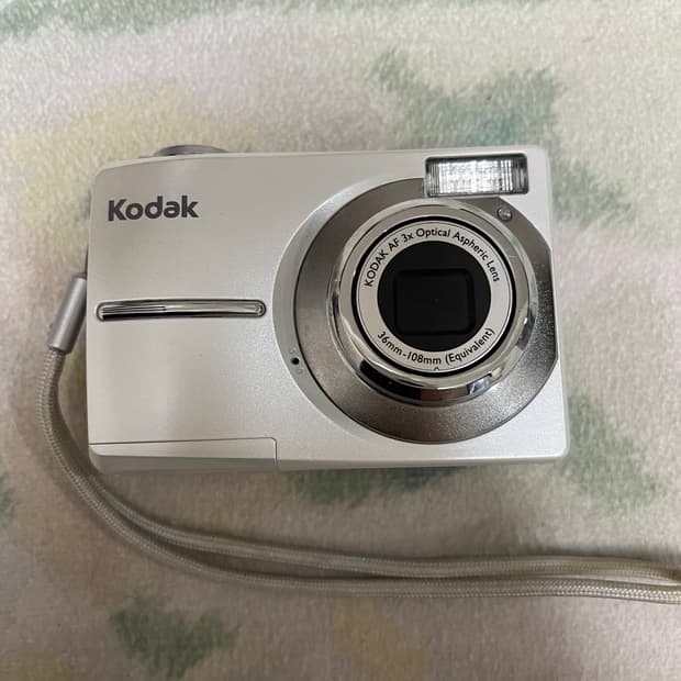 코닥 이지쉐어 c613 펄 화이트 빈티지 카메라