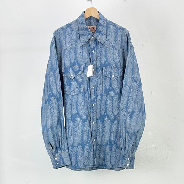 캐피탈 24ss 맥파이 라이트 인디고 페더 데님 셔츠
