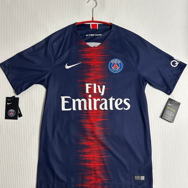 나이키 킬리안 음바페 psg 18-19 홈 유니폼 s사이즈