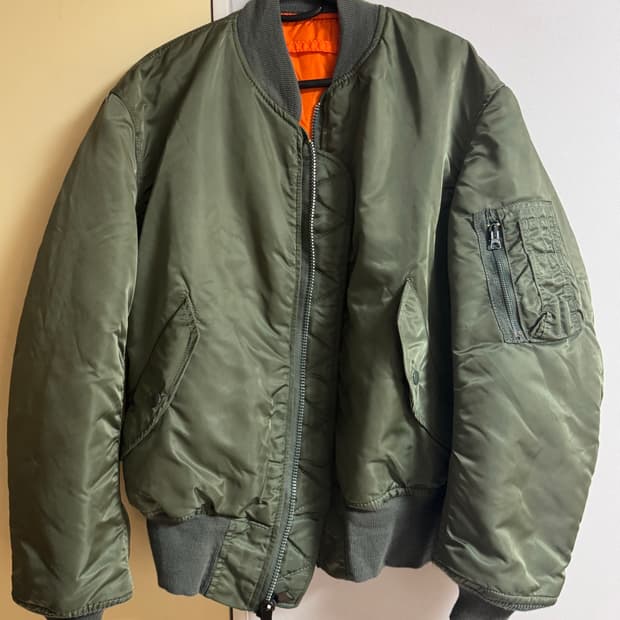 알파인더스트리 ma-1 made in usa m 사이즈 민수용 민트급