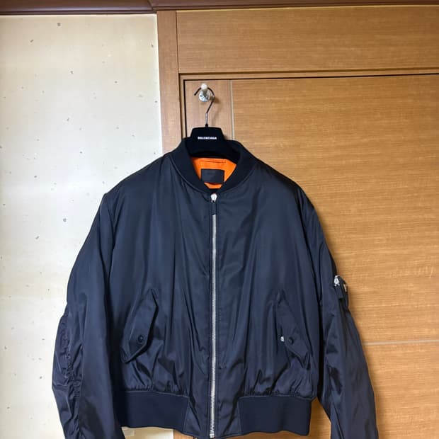 프라다 마원 자켓 xl