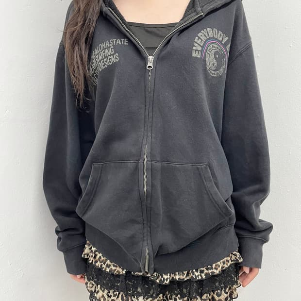 T&C surf 음양 레터링 후드집업 