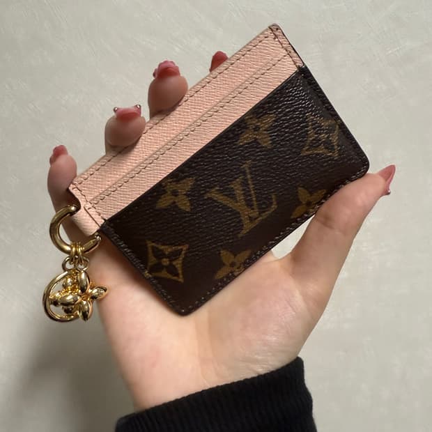 루이비통 LV 참 카드지갑 핑크