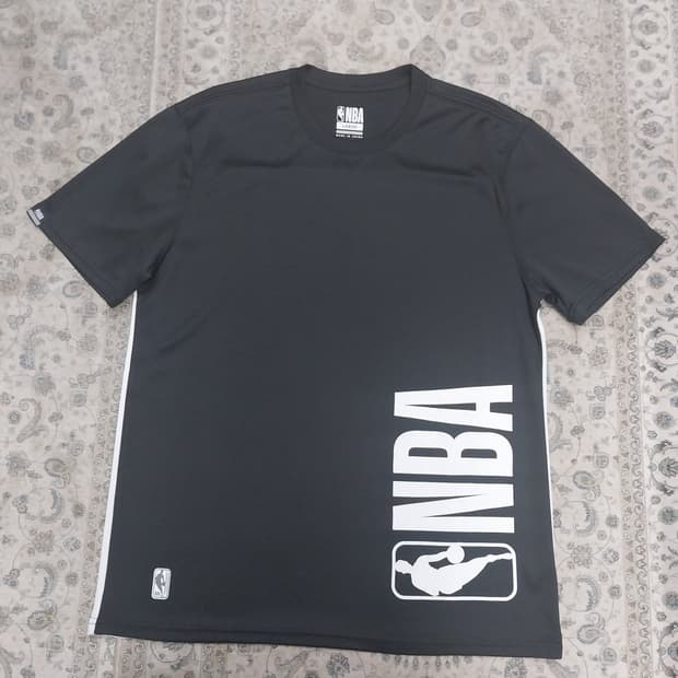 (새상품) NBA 기능성 반팔티 L