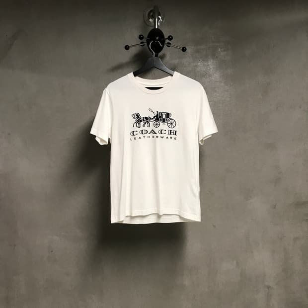 COACH 코치 화이트 반팔 티셔츠 M(W)