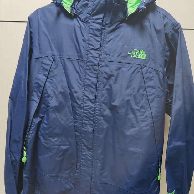 노스페이스 바람막이