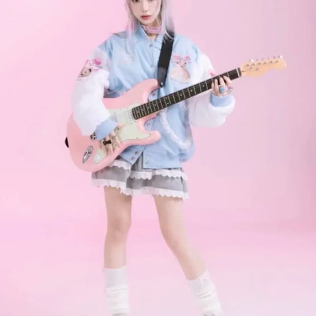 테디스러브 하트 바시티 점퍼 블루