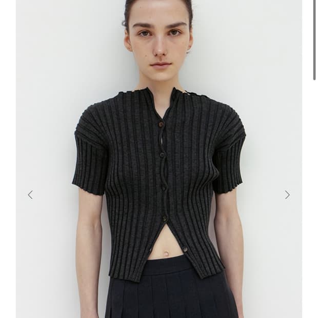 르917 / MILLIE KNIT SHORT CARDIGAN (새제품)