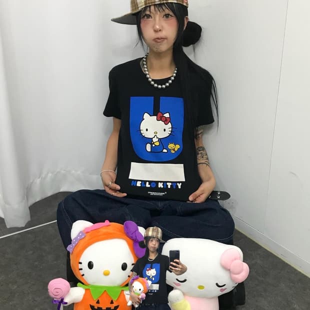 헬로키티 X 언더커버 콜라보 반팔 티셔츠