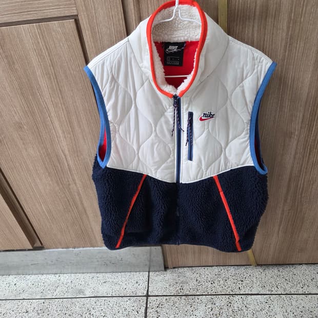 나이키 헤리티지 조끼 L