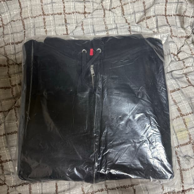 [새상품] 슈프림 x 마이클 잭슨 데인저러스 집업 후드 스웨트셔츠 블랙