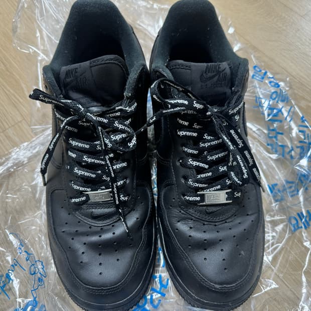 [255] 나이키 슈프림 에어포스1 로우 블랙 판매