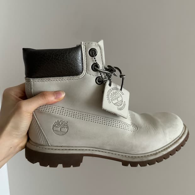 팀버랜드 부츠 아이보리 240
