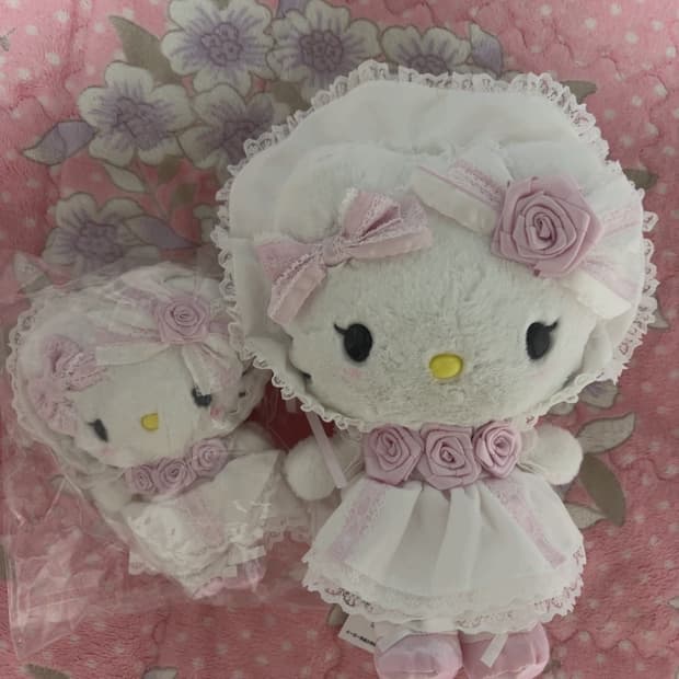 산리오 화이트프릴 헬로키티 누이+마코