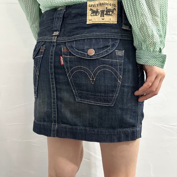 levis denim mini skirt