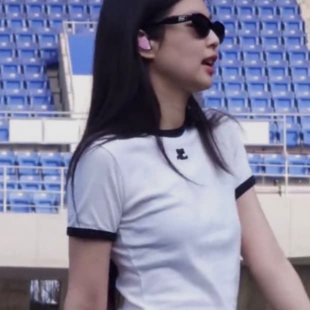 꾸레쥬 콘트라스트 반팔 티셔츠 네이비