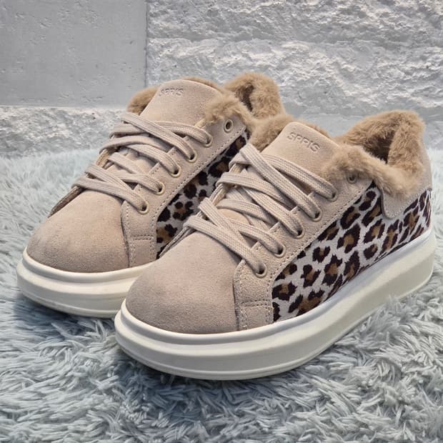 7q-13:스프리스 레오파드 퍼 스니커즈 베이지 (225cm)-거의새거