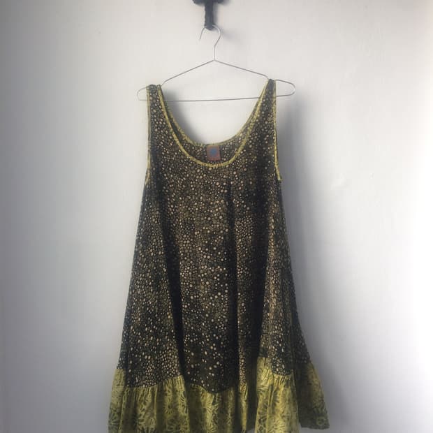 Ethnic mood sleeveless onepiece
