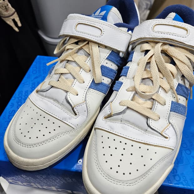 아디다스 포럼 84 블루 스레드 280