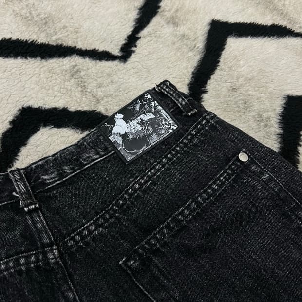 [29]모드나인 스타더스트 데님팬츠/흑청