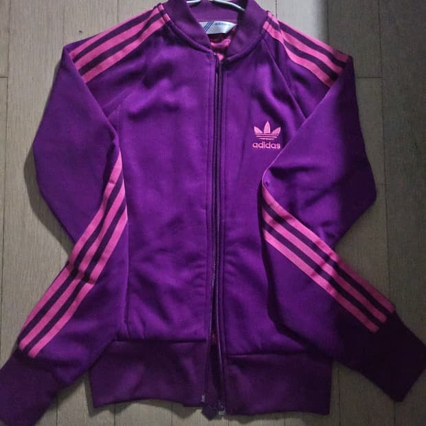 아디다스 트랙탑 85