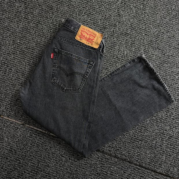 리바이스 501 흑청 레귤러 데님 팬츠 1605