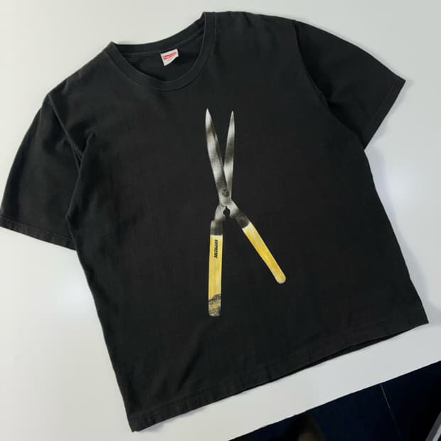 Supreme  슈프림 시어스 그래픽 블랙 반팔 티셔츠 