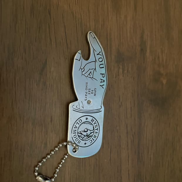히스테릭 글래머 유 페이 키체인 실버