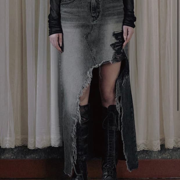 보헴서 DESTROYED DENIM LONG SKIRT