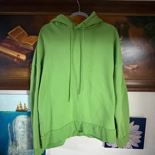 자라x스튜디오 니콜슨 후드티