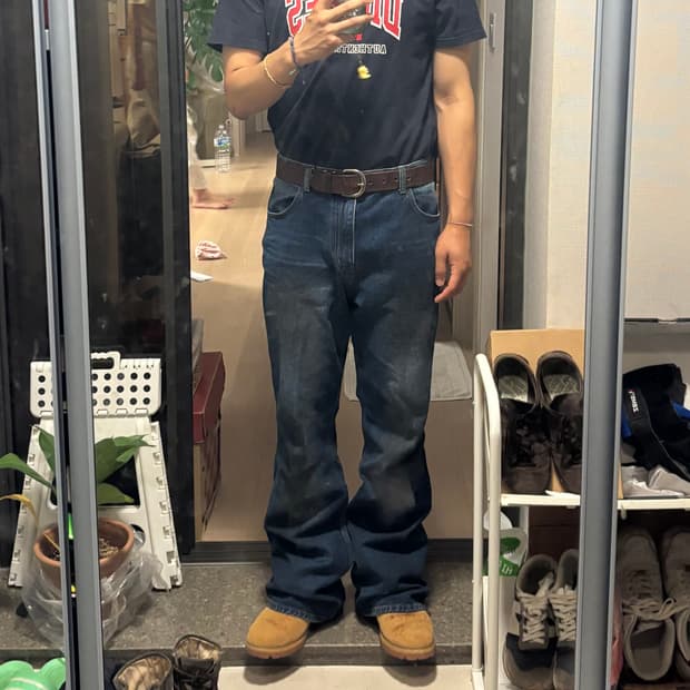 더티워싱 벨바텀 데님