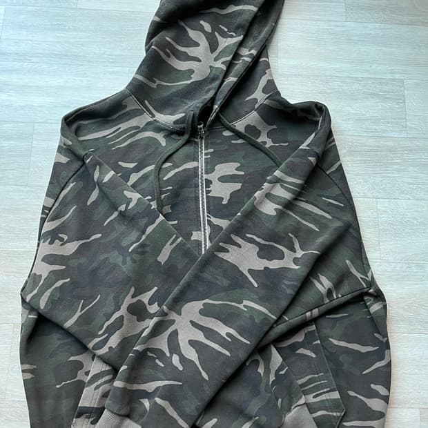 카모 크롭 후드 집업