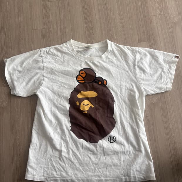 베이프 마일로 반팔 화이트