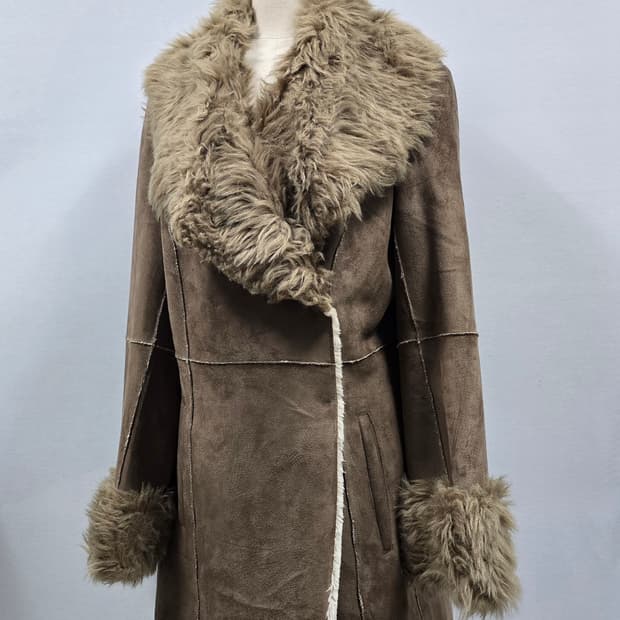 캘빈클라인 내추럴 스카 무스탕 코트 M