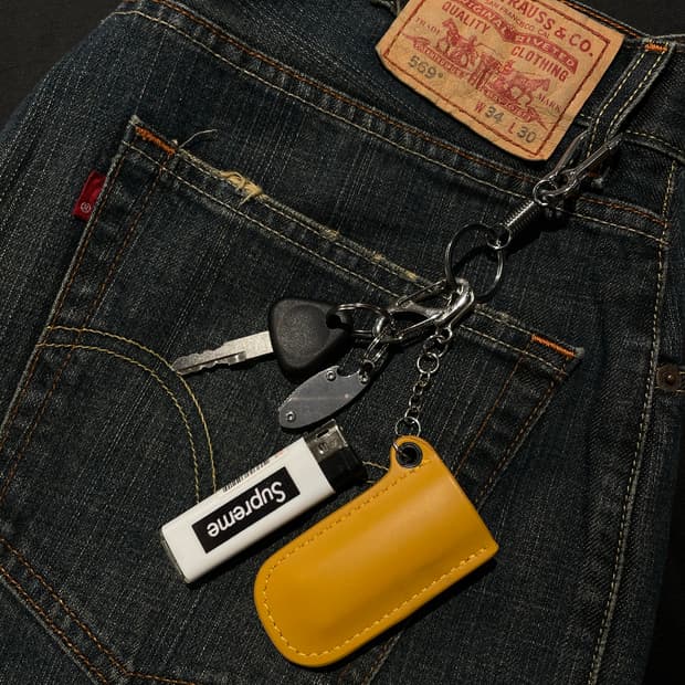 Yellow point keyring