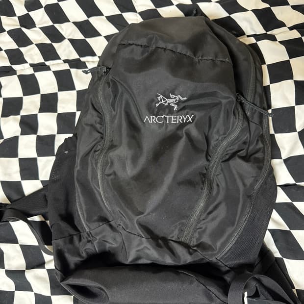 아크테릭스 맨티스26 구형